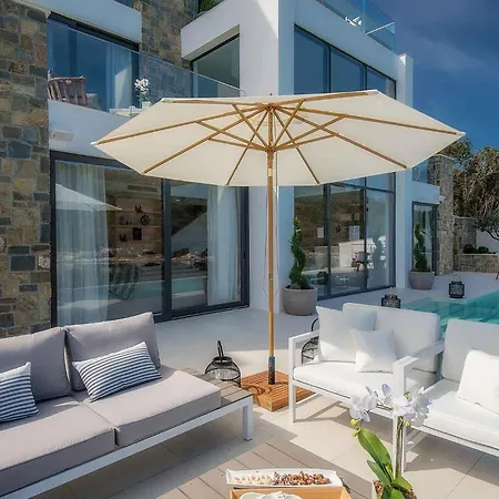 Villa Spectacular Korcula 4 Bedrooms Korcula Grandeur Zrnovo